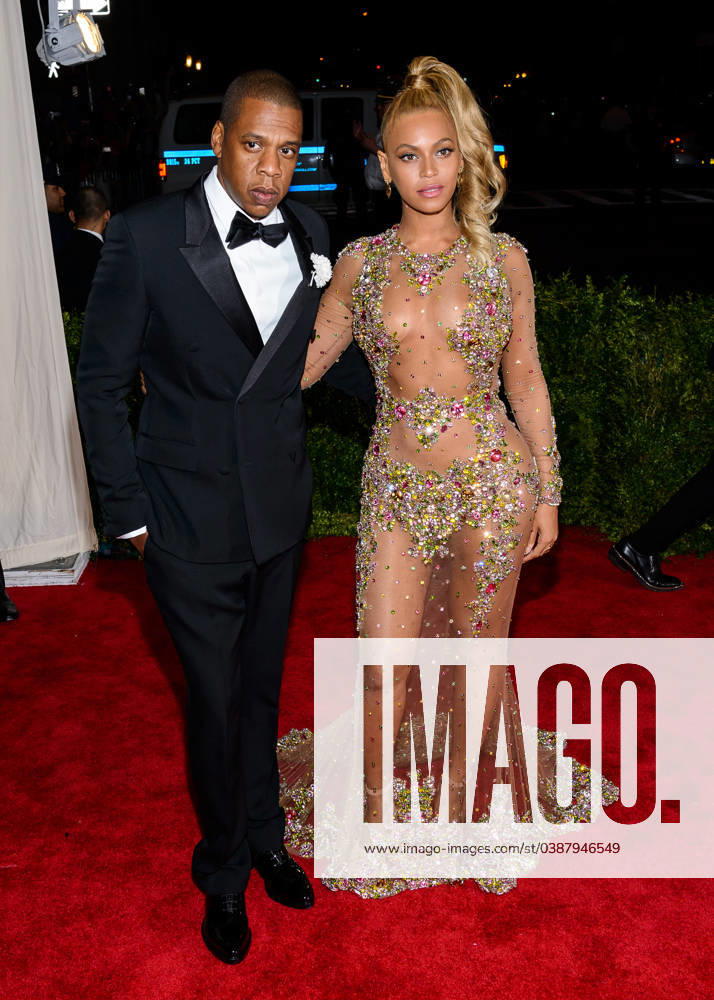 China: Through The Looking Glass Costume Institute Gala 04 May 2015 - New York, New York- Beyonce Knowles, Sean Carter aka Jay Z. China: Through The Looking Glass Costume Institute Gala at The Metropolitan Museum of Art. Photo Credit: Christopher Smith AdMedia New York NY United States