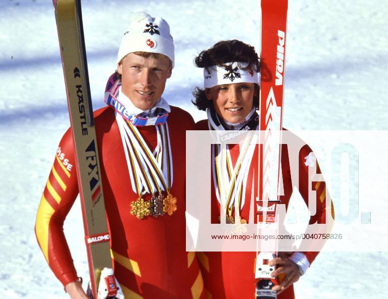 Ski WM 1987, Ladies Pirmin ZURBRIGGEN, Maria WALLISER SUI with medals SKI ALPIN SAISON 86 87 WM 1987 Crans Montana 27 01 08 02 1987 Pirmin ZURBRIGGEN, Maria WALLISER right both SUI with medals Crans Montana Switzerland