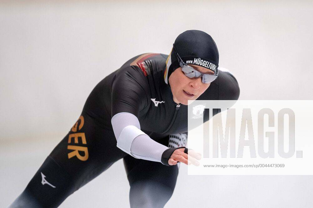 Speed Skating Inzell 08 11 2019 Season 2019 2020 German Championships DM 3000 m Women Women Claudia Pechstein