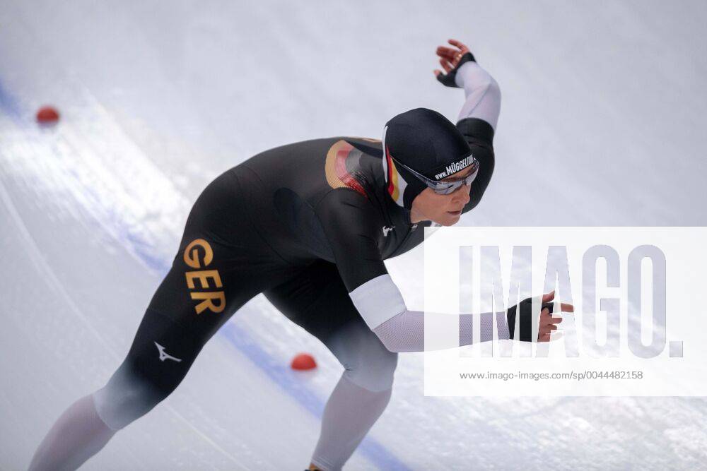 Speed Skating Inzell 08 11 2019 Season 2019 2020 German Championships DM Claudia Pechstein