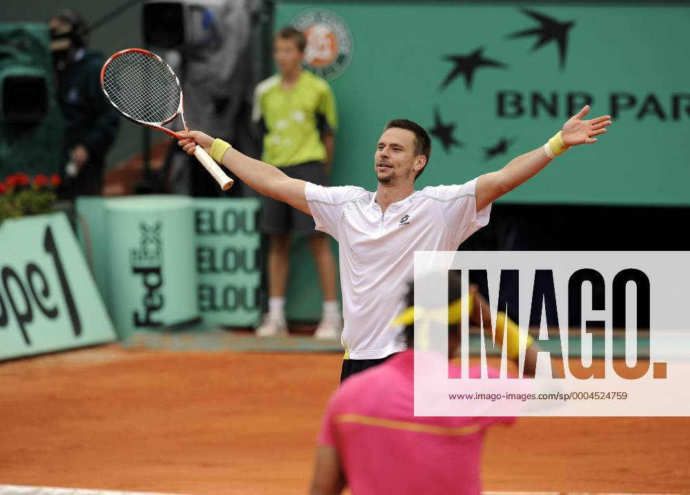 Robin Söderling (Schweden, li.) - Schlussjubel nach dem Erfolg gegen Rafael Nadal (Spanien) Tennis Herren French Open 2009, Grand Slam, ATP Tour Gruppe Roland Garros Paris Freude,