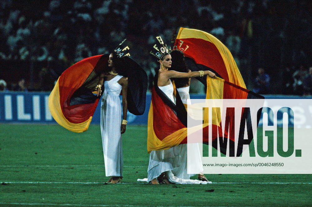 Germany Argentina Italy, Rome, 08 07 1990, Football, FIFA World Cup 1990 in Italy, Final, DFB Germany Argentina 1 0 Dancers