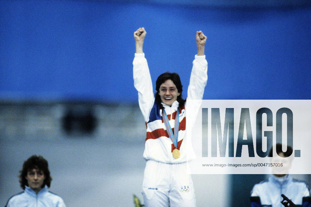 Speedskating Bonnie Blair USA gold medal winner in the 500m at the 1988 Olympic Winter games, Winterspiele,Spiele, Summer games