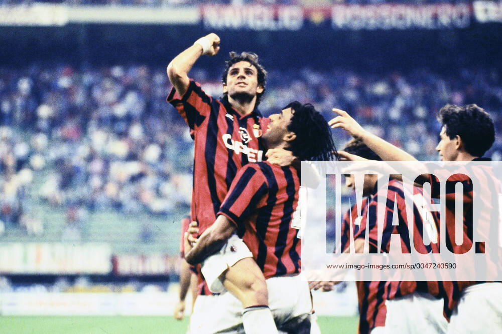 MARCO SIMONE, SQUADRA, RUUD GULLIT, AC Milan, Serie A, Milan vs Genoa 1-0, Milano SERIE A 1994-95 MILAN-GENOA 1-0