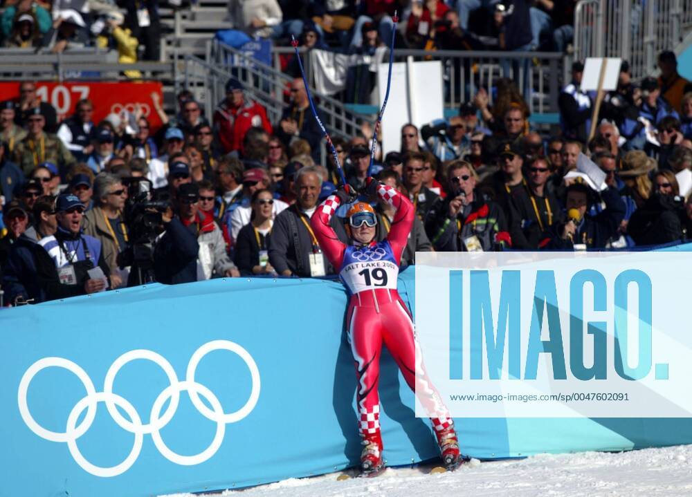 Winter Olympics 2002, Alpine Skiing: Gold medalist Janica Kostelic of Croatia celebrates during womens giant slalom at The Winter Olympic Games, Olympische Spiele, Olympia, OS on February 22, 2002 in Salt Lake City, USA. BILDBYRAN