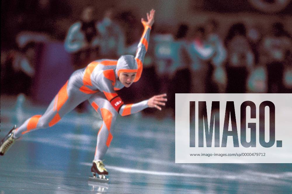 Bonnie Blair (USA) Eisschnellauf OS Winter Damen Olympische Winterspiele 1988, Olympia, Olympiade, Eisschnelllauf, Eisschnellaufen, Eisschnelllaufen Einzelbild Olympic Oval Calgary Dynamik,