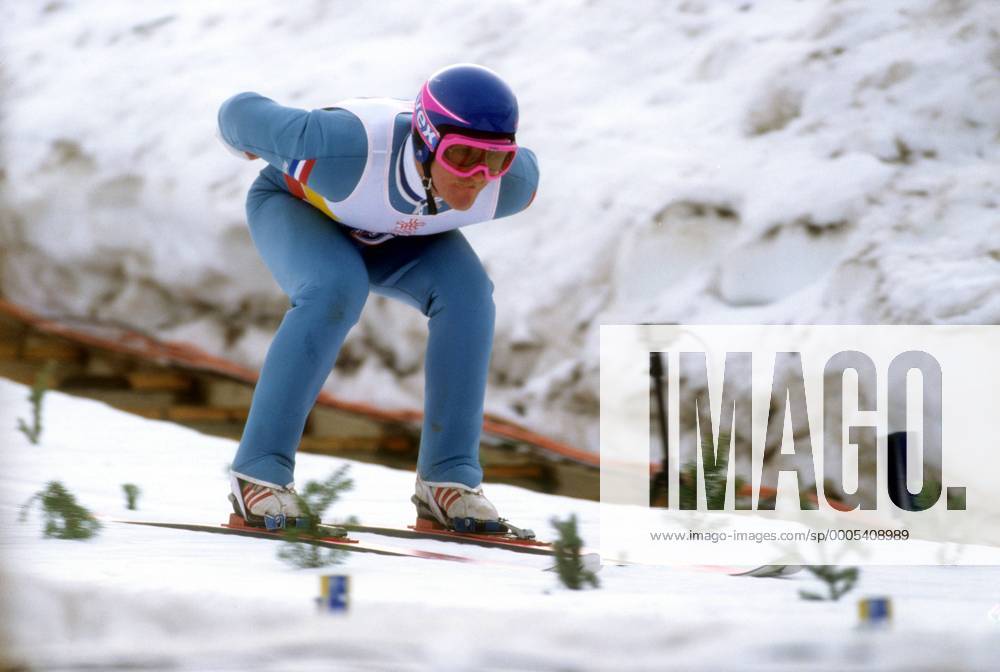 Michael Eddie The Eagle Edwards (Großbritannien) Skispringen OS Winter Herren Olympische Spiele 1988, Winterspiele, Ski Nordisch, Skisport Einzelbild Calgary
