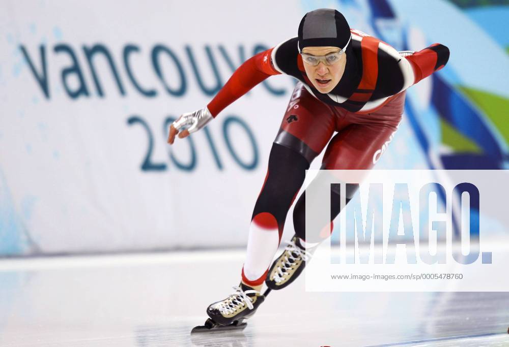 Feb. 14, 2010 - Canada - VANCOUVER, BC: FEBRUARY 12, 2010--Clara Hughes of Canada skates to a 5th place finish in the women s 3000 meter speed skating event in Vancouver, BC February 14, 2010 during the 2010 Winter Olympics. - - ZUMAw51