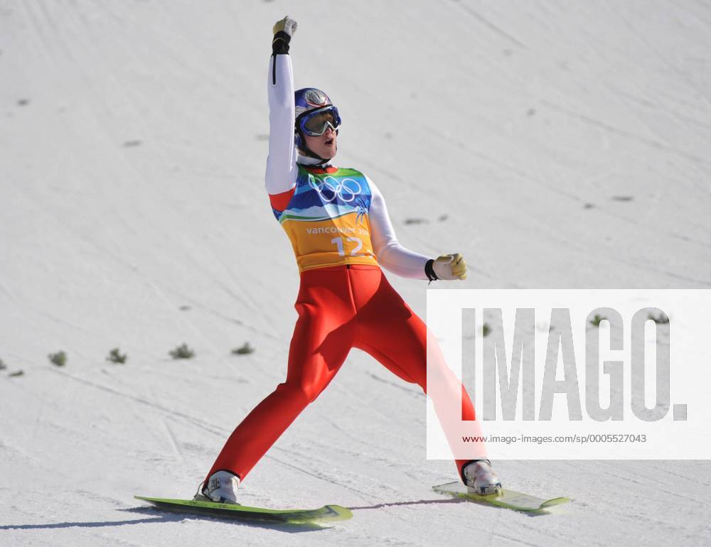Austria s Thomas Morgenstern celebrates as he lands his final jump in the Men s Team Ski Jump during the 2010 Vancouver Winter Olympics in Whistler - OLY20100222316 o0 Freude Jubel
