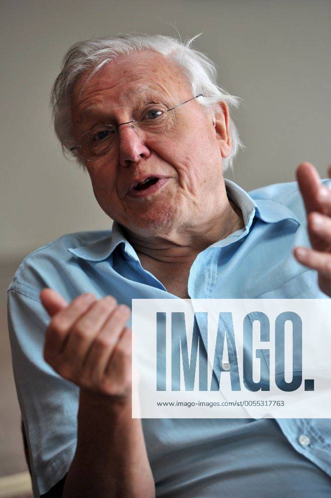 IMAGO ICONS: Sir David Attenborough David Attenborough in SA PORT ELIZABETH, SOUTH AFRICA ? 11 April 2011: British broadcaster Sir David Attenborough who makes documentaries for BBC during an interview in Port Elizabeth, South Africa on 11 April 2011 where he is being given an honourary doctorate by Nelson Mandela Metropolitan University. ( Gallo0000014395