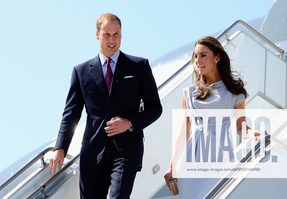 Prince William, Duke of Cambridge and Catherine, Duchess of Cambridge arrive in Los Angeles, as part of their three-day visit to Southern California on July 8, 2011. LAP2011070808