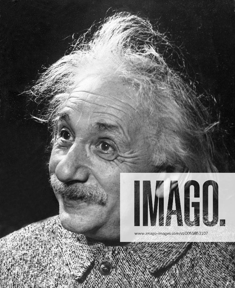 Albert Einstein - 1879 - 1955 German - born theoretical physicist . He is best known for his theory of relativity and in 1921 he won the Nobel Prize for Physics Mono Negative UnitedArchives1156707