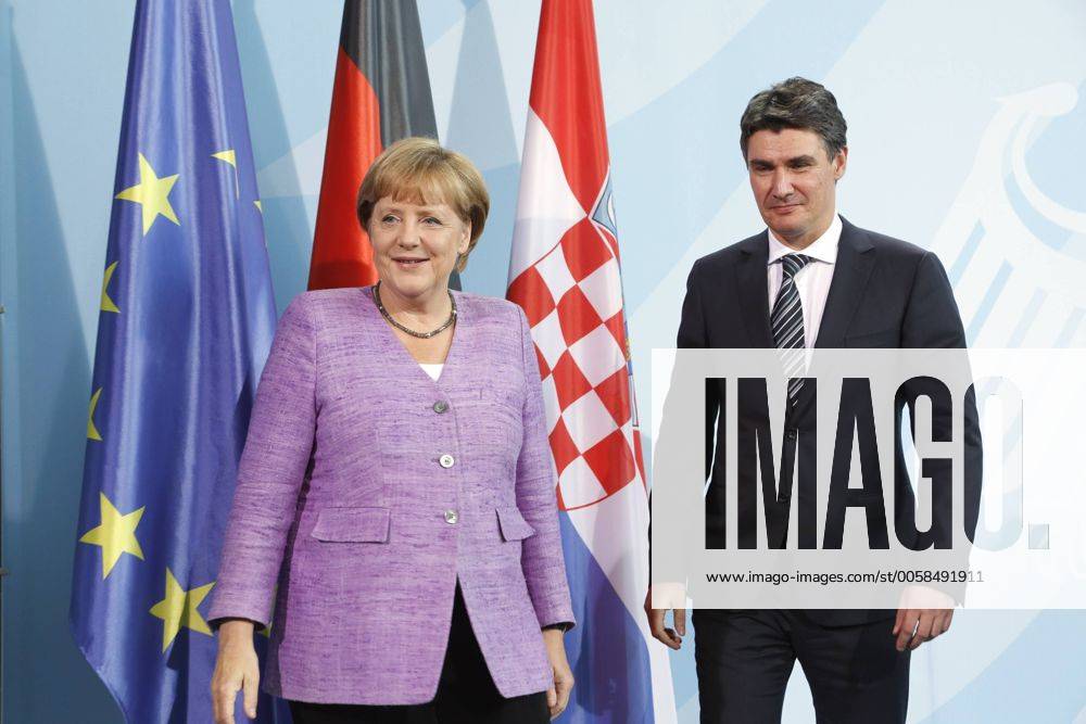 Berlin, den 19.09.2012 Foto: Bundeskanzlerin Angela Merkel, CDU und der Ministerpräsident der Republik Kroatien, Zoran Milanovic, anlässlich eines Pressetermins im Bundeskanzleramt in Berlin.