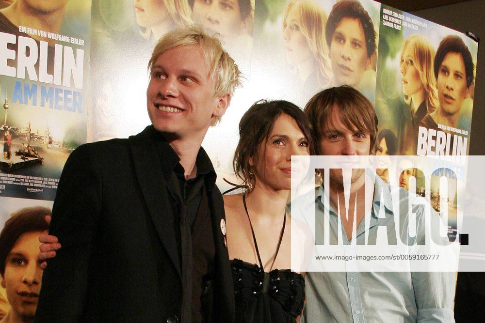 Axel Schreiber gestorben Robert Stadlober, Jana Pallaske, Axel Schreiber Filmpremiere von Berlin am Meer im Berliner im Kino Colosseum UCI Kinowelt Foto:xU.xGeislerx xFuturexImage