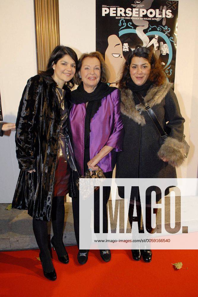Jasmin Tabatabai, Nadja Tiller, Marjane Satrapi Premiere von Persepolis im Berliner Cinema Paris Foto:xU.xGeislerx xFuturexImage