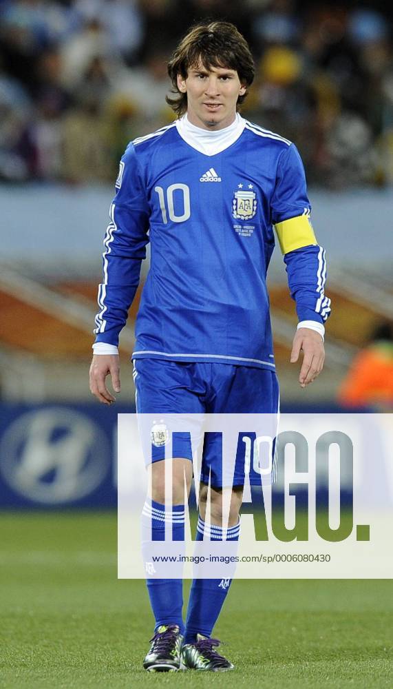 Argentinien (Blau) vs Griechenland (Weiß): Lionel Messi
