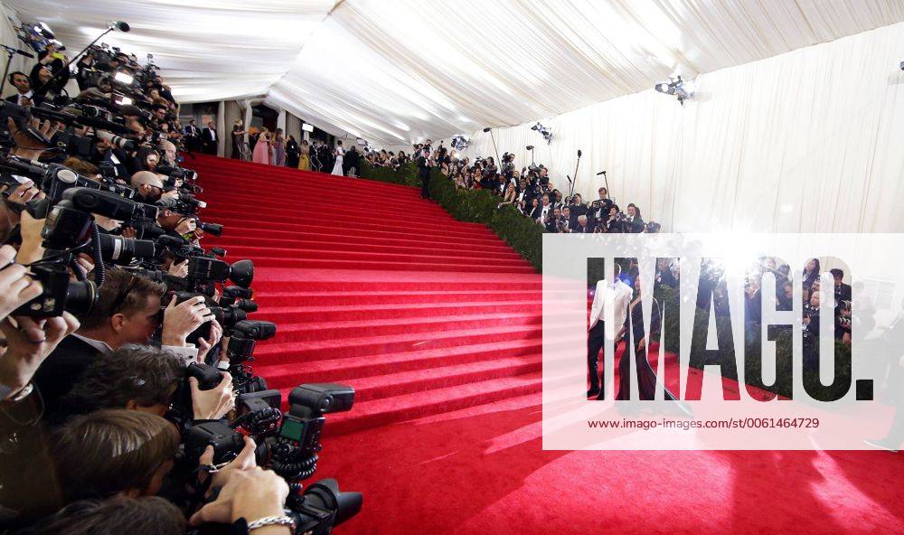 Jay-Z and Beyonce arrive on the red carpet at the Costume Institute Benefit celebrating the opening of Charles James: Beyond Fashion and the new Anna Wintour Costume Center at the Metropolitan Museum of Art in New York City on May 5, 2014. NYP20140505121