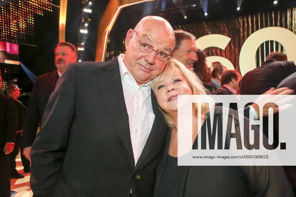 ORF-Zentrum, GREAT MOMENTS - 60 Jahre ORF , die TV-Show zum runden Geburtstag im Bild: Wolfgang Böck, Marianne Mendt