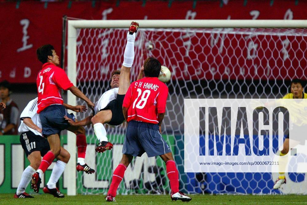 Marko Bode (Deutschland, Mitte) - Fallrückzieher Fußball WM Herren Weltmeisterschaft 2002, Länderspiel, Halbfinale, Nationalmannschaft, Nationalteam, Nationaltrikot, Gruppe Seoul Dynamik,