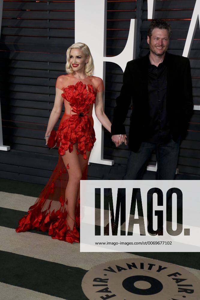 Gwen Stefani & Blake Shelton 2016 VANITY FAIR OSCAR PARTY Beverly Hills Patrick Rideaux PicturePerfect