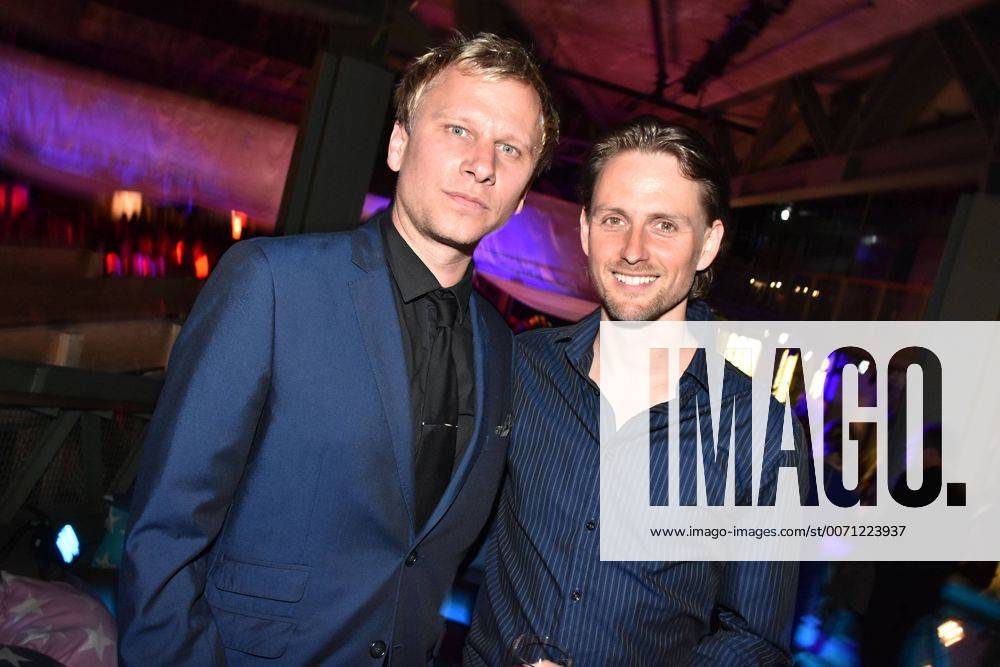 Axel Schreiber gestorben Robert Stadlober und Axel Schreiber bei der Party vom Deutscher Schauspielerpreis am 20.05.2016 in Berlin Deutscher Schauspielerpreis 2016 in Berlin- Party
