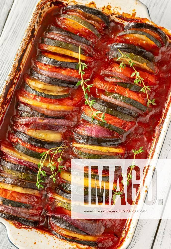 Briam Greek Vegetable Bake, Baking dish with Briam Greek Vegetable Bake, Baking dish with Briam Greek Vegetable Bake, 14.08.2023,