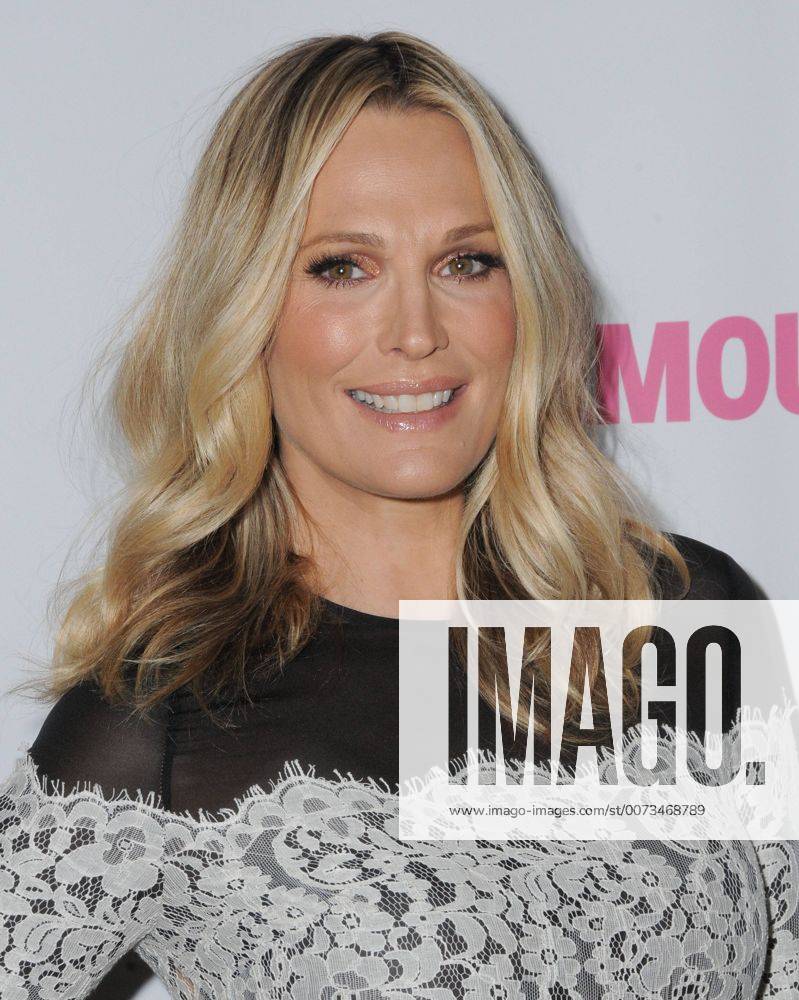 Beverly Hills, CA, United States - 17 September 2016 - Beverly Hills, California. Molly Sims. National Women s History Museum 5th Annual Women Making History Brunch Presented By Glamour And Lifeway Foods held at The Montage Beverly Hills. Photo Credit: AdMedia Beverly Hills United States - ZUMAa123