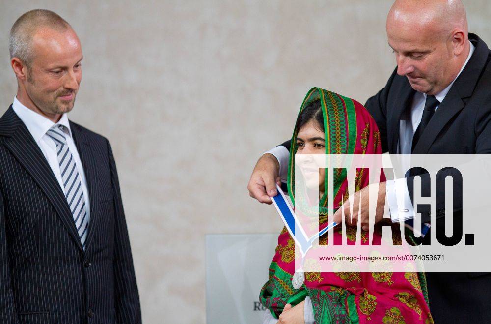 Berühmte Feministinnen, Malala Yousafzai 24-05-2014 Middelburg Paskal Jakobsen and Malala Yousafzai at the Four Freedom Awards ceremony in Middelburg.