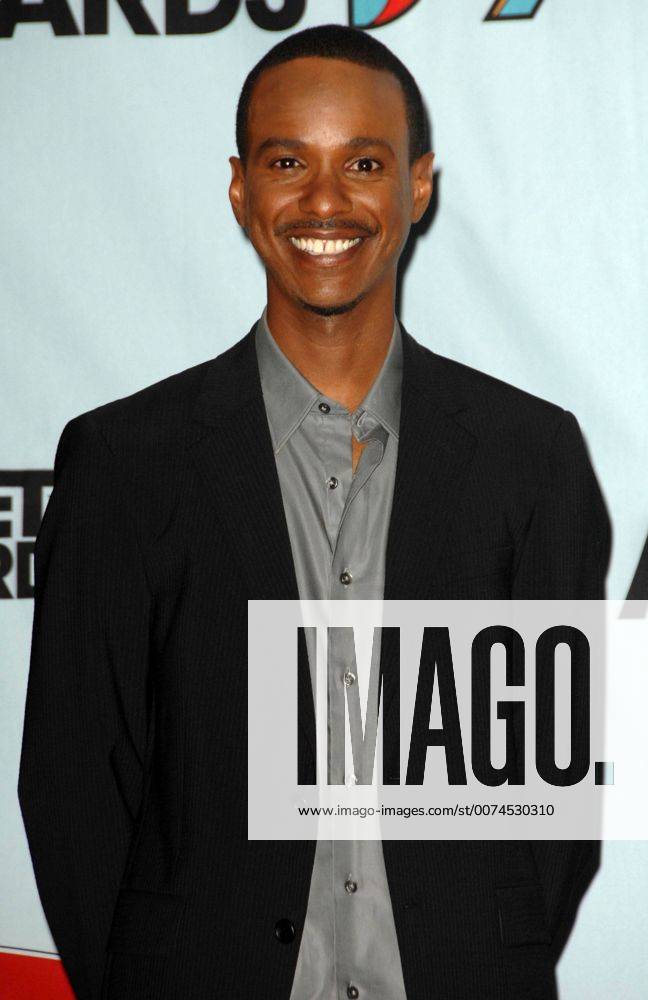 Tevin Campbell Attends The 2009 BET Awards Press Room Held At The Shrine Auditorium In Los Angeles California On June 28, 2009.Photo By: David Longendyke-Globe Photos Inc. Â - ZUMAl86_ 20090628_zaf_l86_213