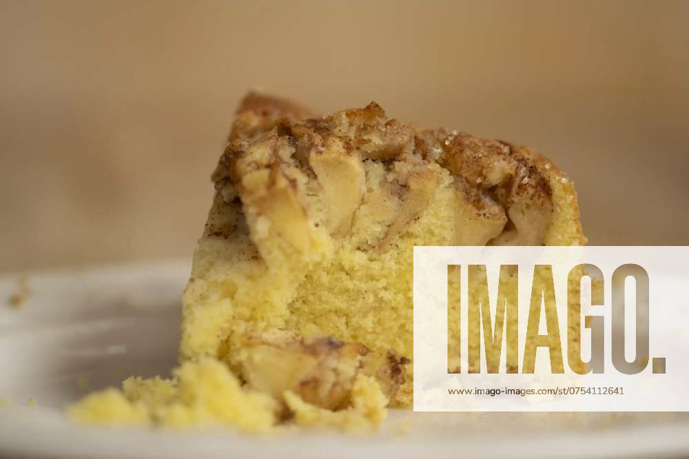 IMAGO Creative, Herbst, Food, Apfelkuchen homemade apple pie, slice of homemade apple pie, slice of homemade apple pie, 30.04.2024,