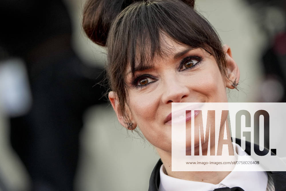 ‘Beetlejuice Beetlejuice’ Red Carpet - 81st Venice International Film Festival in Venice - 28 Aug 2024 Winona Ryder attends a red carpet for the movie ‘Beetlejuice Beetlejuice’ during the 81st Venice International Film Festival. Venice Italy