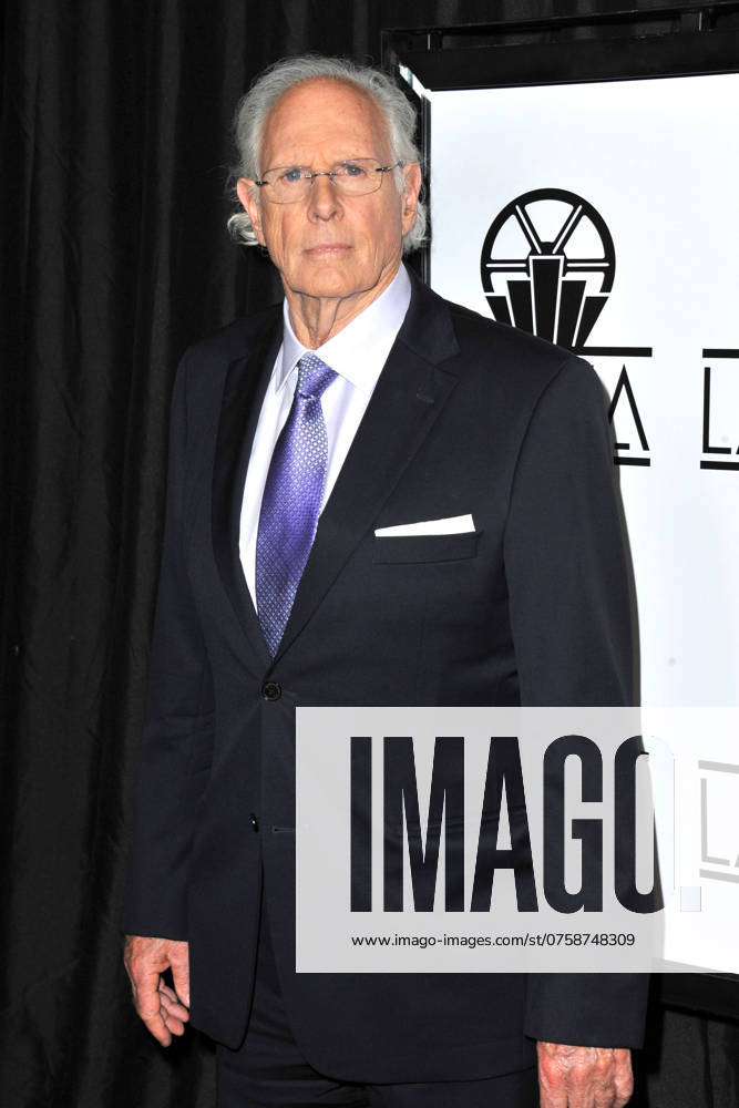 Bruce Dern at the 39th Annual Los Angeles Film Critics Association Awards at InterContinental Hotel in Century City, California - 11 January 2014 FAM50824