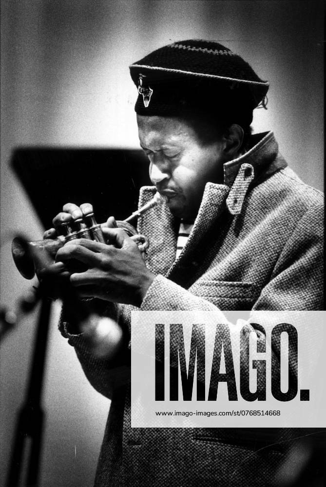 American trumpeter jazz musician Don Cherry plays concert in Lund City Hall Oct 1985 Cherry Don music USA Music Instrument Blas Trumpet Jazz 1985 c Per Anders Jörgensen Sydsvenskan IBL Lund