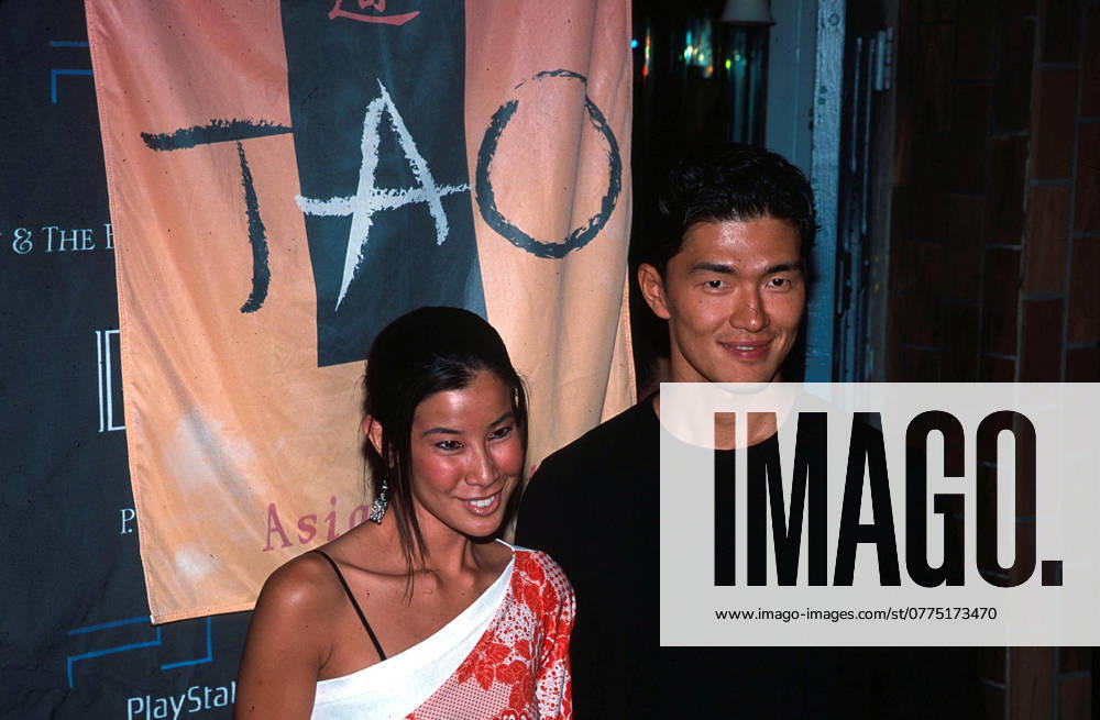 Jan. 1, 2011 - K22861RM: 9 5 01.THE SEAN P. DIDDY COMBS ALBUM .RELEASE PARTY AT TAO IN NYC..LISA LING AND RICK YUNE. RICK MACKLER 2001 - ZUMA 20110101_pj3_mk1_69256