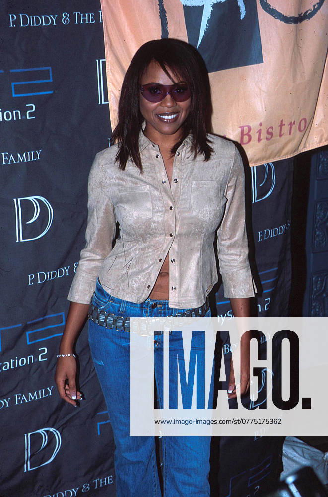 Jan. 1, 2011 - K22861RM: 9 5 01.THE SEAN P. DIDDY COMBS ALBUM .RELEASE PARTY AT TAO IN NYC..DEBORAH COX. RICK MACKLER 2001 - ZUMA 20110101_pj3_mk1_31755