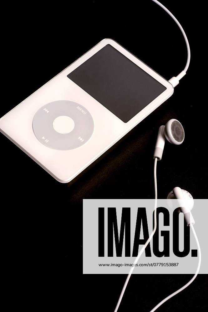 STOCKHOLM 20051121 Detail of the Apple music player Ipod