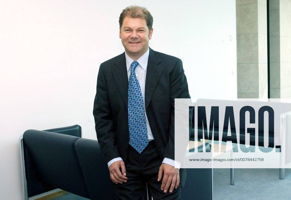 Olaf Scholz, SPD Generalsekretaer. Berlin, 01.10.2002, Berlin Deutschland