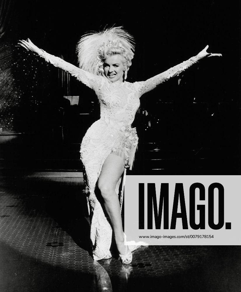 IMAGO ICONS: Marilyn Monroe (Archival Classic Cinema - Marilyn Monroe Retrospective) There s No Business Like Show Business Marilyn Monroe 1954 20th Century Fox Cinema Publishers Collection Hollywood CA USA