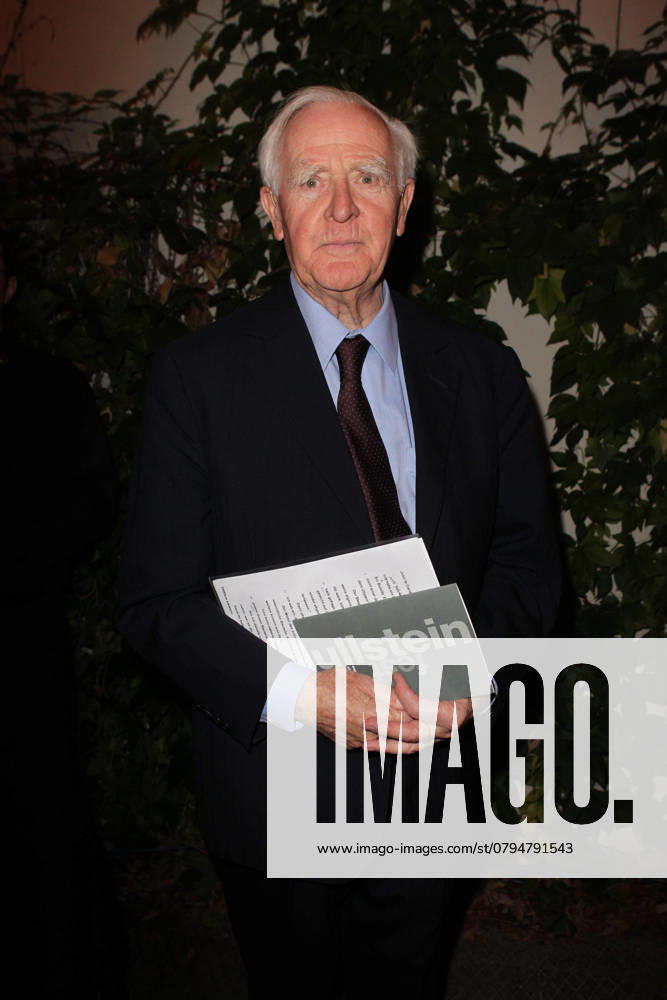 David Cornwell alias John Le Carre at the presentation the Ullstein Chronicle at Ullstein House, Berlin, Ceremony to 100 Birthday of Publisher, Berlin Germany, Germany