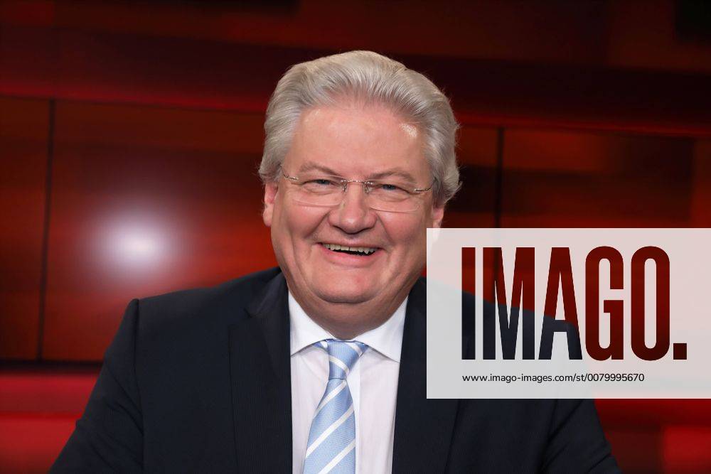 Sigmund Gottlieb (Ehemaliger Chefredakteur des Bayerischen Rundfunks) in der ARD-Talkshow hart aber fair am 04.09.2017 in Berlin Thema der Sendung: Nach dem Duell, vor der Wahl Kommt jetzt die Ewige Kanzlerin?