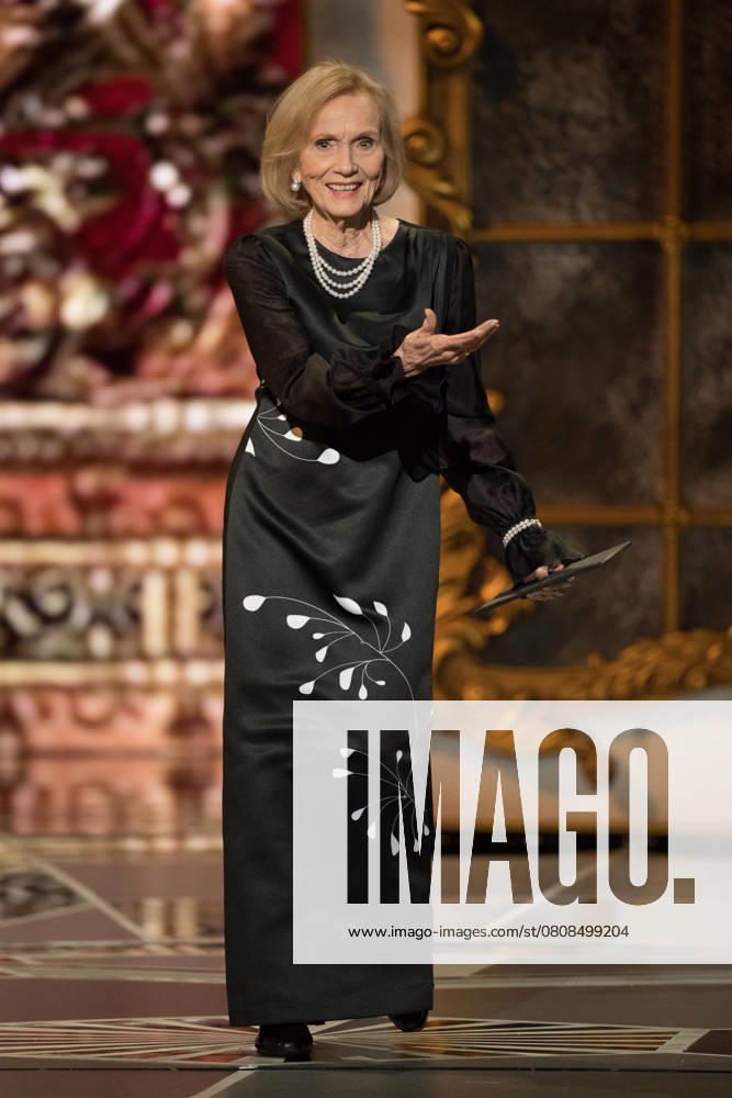 90th Oscars¨, Academy Awards, Telecast Eva Marie Saint presents the Oscar¨ for achievement in costume design during the live ABC Telecast of The 90th Oscars¨ at the Dolby¨ Theatre in Hollywood, CA on Sunday, March 4, 2018. Hollywood CA USA