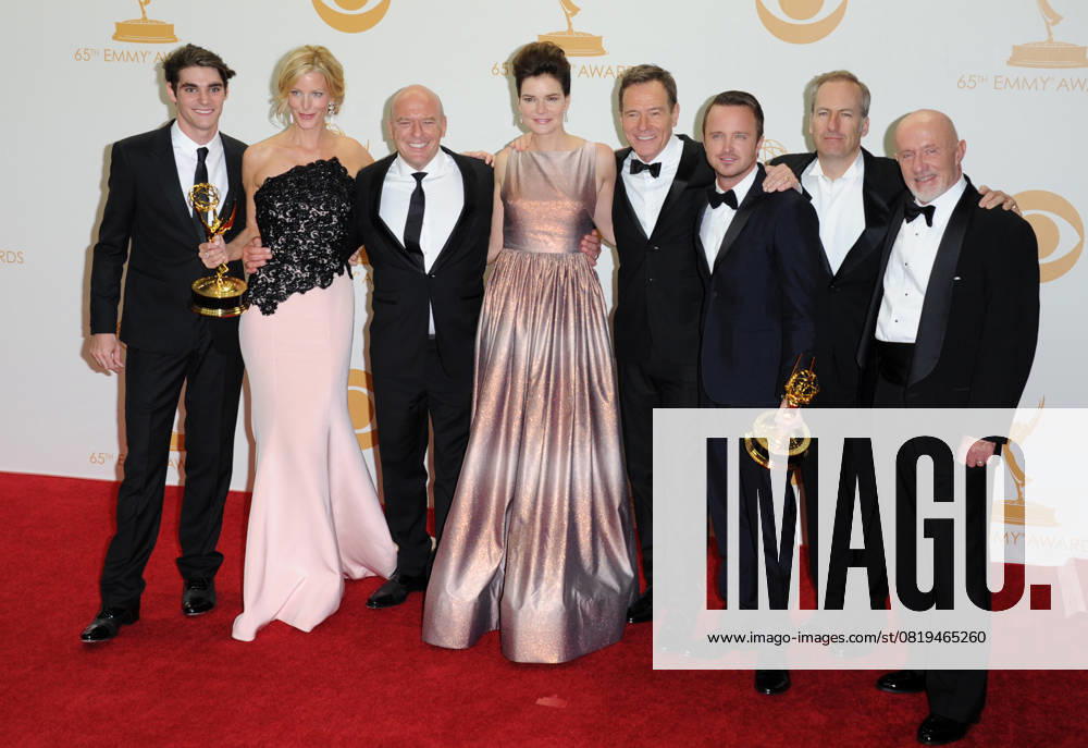 65th Annual Primetime Emmy Awards - Press Room Cast of Breaking Bad - RJ Mitte, Anna Gunn, Dean Norris, Jonathan Banks, Betsy Brandt, Bryan Cranston, Aaron Paul and Bob Odenkirk 65th Annual Primetime Emmy Awards - Press Room held at The Nokia Theatre L.A. Live in Los Angeles, California, England. September 22nd, 2013 pressroom award trophy winner full length black tuxedo dress silver blue winners trophies group shot lace strapless CAP DVS DVS Los Angeles California United States