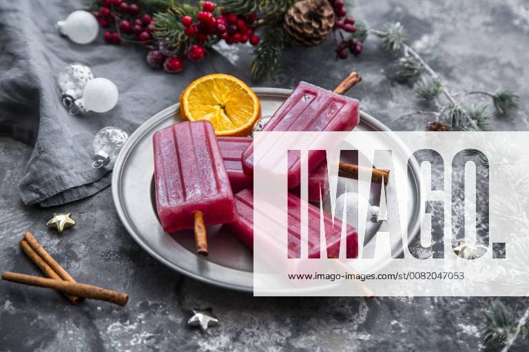Mulled wine popsicles SARF03474