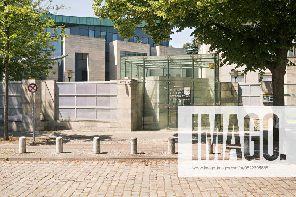 Berlin,13 06 2025,Israeli embassy in the Wilmersdorf district of Schmargendorf The Israeli embassy in Berlin will remain closed today, 13 June 2025, until further notice During the night, Israel carried out targeted air strikes in IRAN on its nuclear program