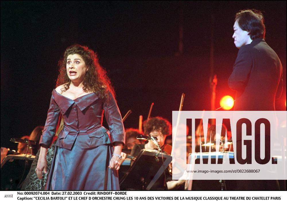 Info Cecilia Bartoli namens auf die Haupt von l Oper von Monte Carlo in 2023 CECILIA BARTOLI und der Führer D Kapelle CHUNG sie 10 ANS DES VICTOIRES von DIE Musik KLASSIK Au THEATER VON CHATELET Paris AMERIKANISCH