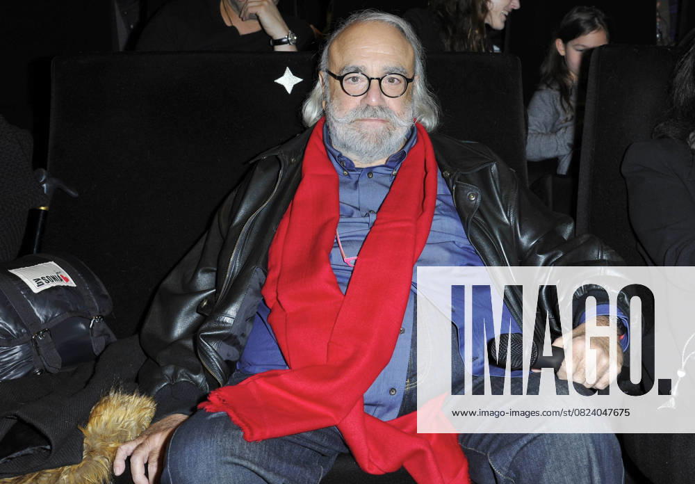 Demis Roussos Avant Premiere of the film Tu honoreras ta Mere et ta Mere at Cinema Etoile Lilas in Paris on January 29, 2013 Paris France