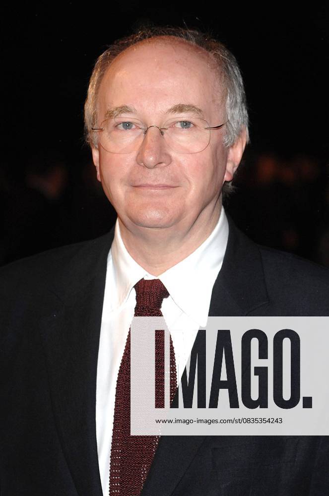 Philip Pullman World Premiere of The Golden Compass at Odeon Leicester Square - Arrivals London, England - 27.11.07, London, United Kingdom WENN 5060189