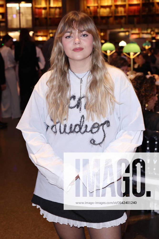 Exclusive - Make a Wish Gala - Paris Exclusive - Louane attends Make a Wish Gala in Paris, France on December 08, 2025. Photo by Jerome Domine ABACAPRESS.COM France