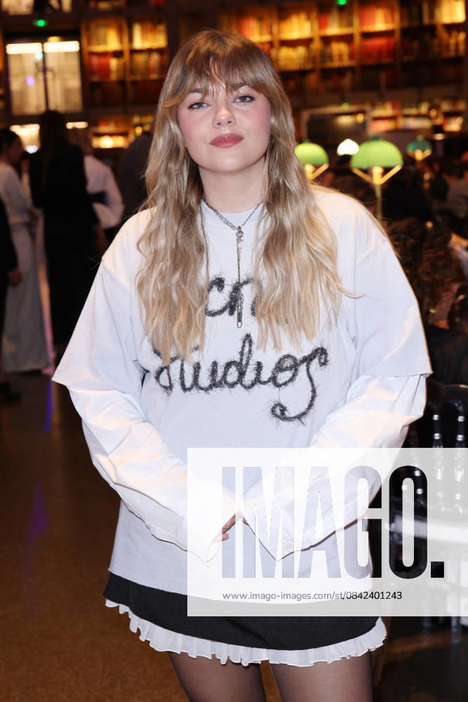 Exclusive - Make a Wish Gala - Paris Exclusive - Louane attends Make a Wish Gala in Paris, France on December 08, 2025. Photo by Jerome Domine ABACAPRESS.COM France