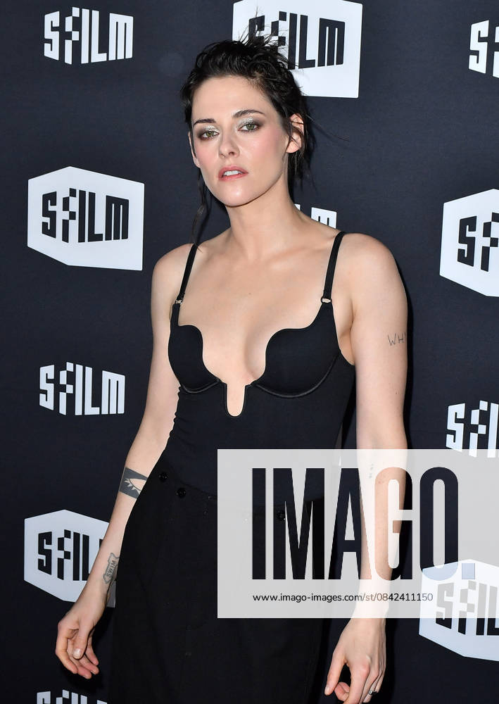 2025 SFFILM Awards Night - Arrivals Kristen Stewart attends the 2025 SFFILM Awards at Gateway Pavilion on December 8, 2025 in San Francisco, California. San Francisco Gateway Pavilion California USA